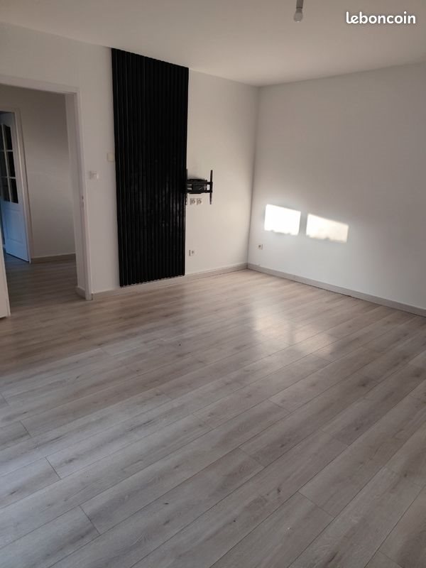Appartement à louer, 105m², Bellignat