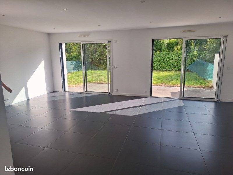 Maison à louer, 110m², Caudan