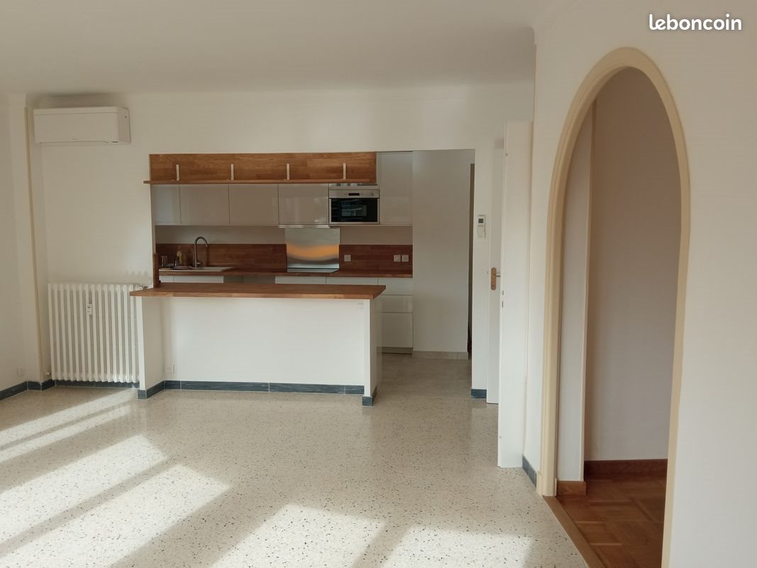 Appartement à vendre, 106m², Saint-Laurent-du-Var