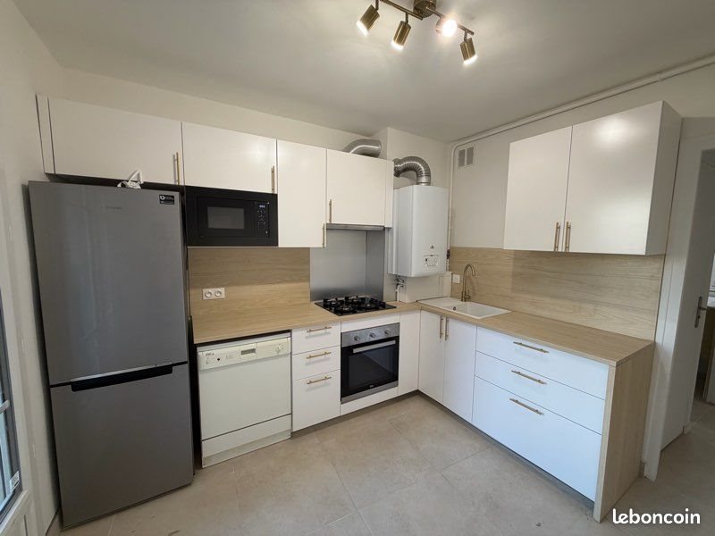 Appartement à louer, 68m², Grenoble