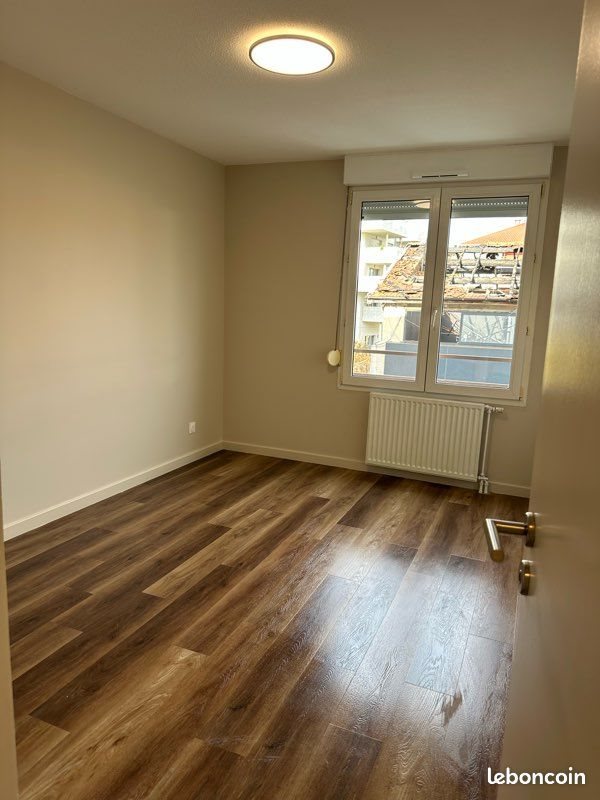 Appartement à louer, 55m², Décines-Charpieu