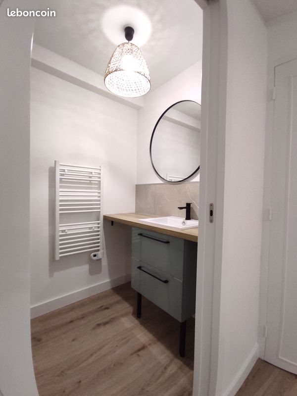 Appartement à louer, 43m², Oloron-Sainte-Marie