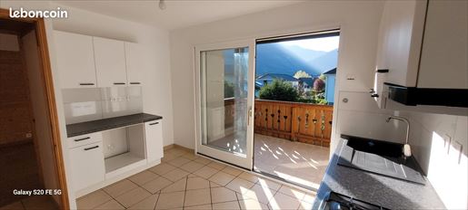 Advert pic 0