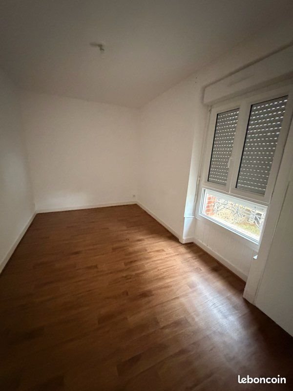 Appartement à louer, 30m², Fougères