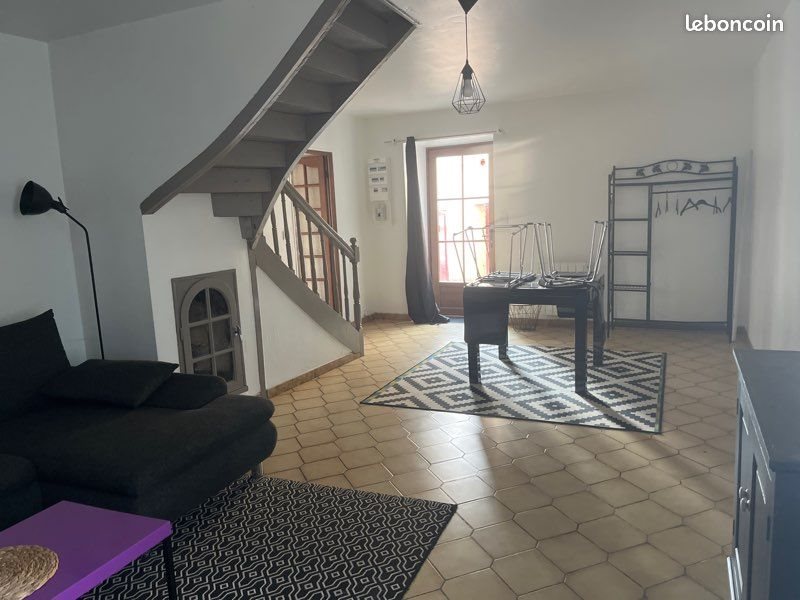Maison à louer, 75m², Hautefage-la-Tour