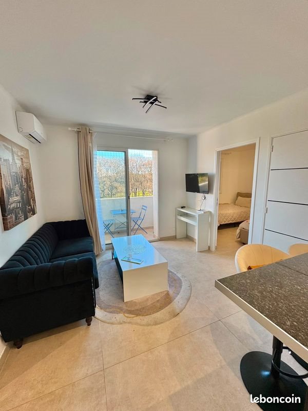 Appartement à louer, 44m², Cogolin