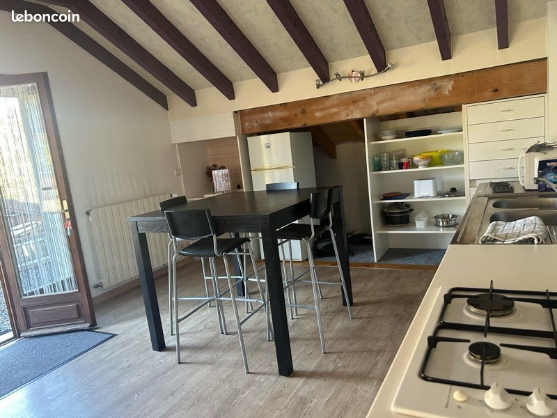 Appartement à louer, 65m², Neydens