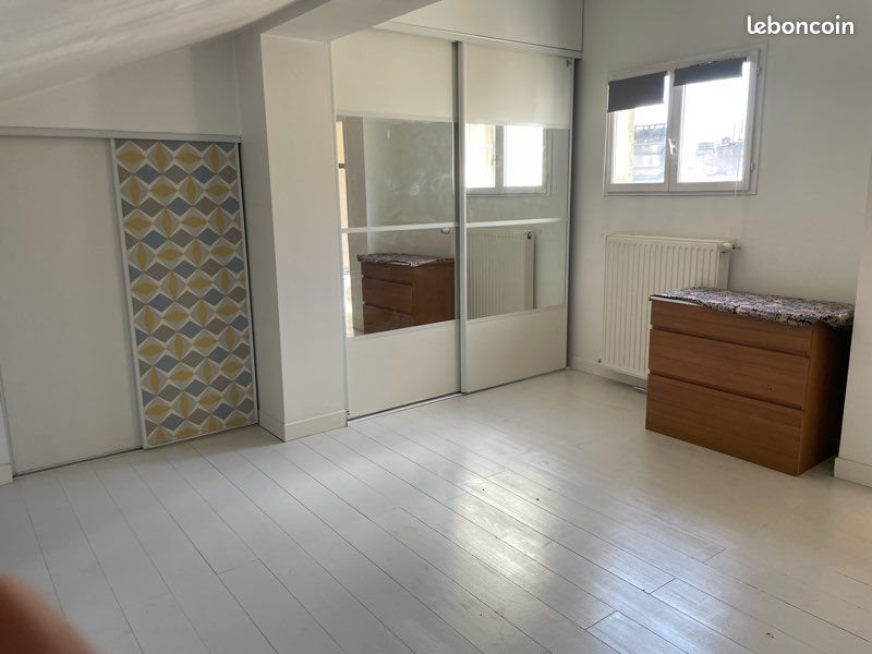 Appartement à louer, 67m², Bordeaux