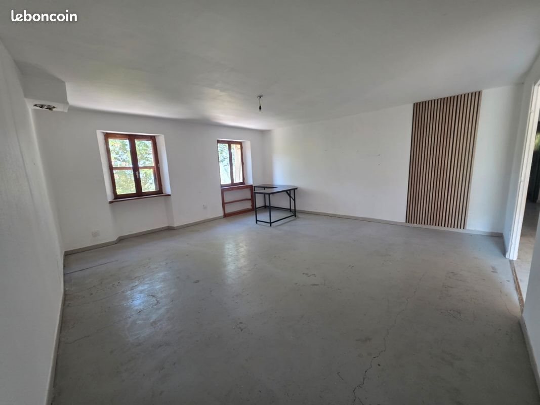 Appartement à louer, 120m², Jausiers