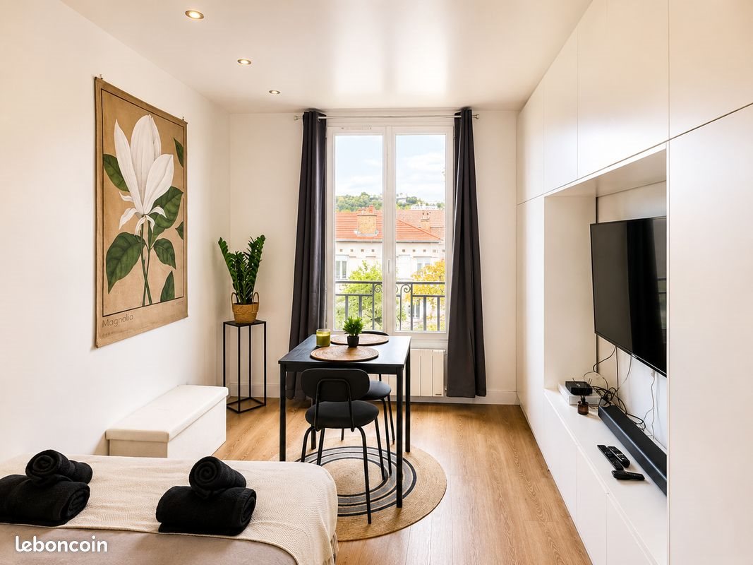 Appartement à louer, 30m², Suresnes
