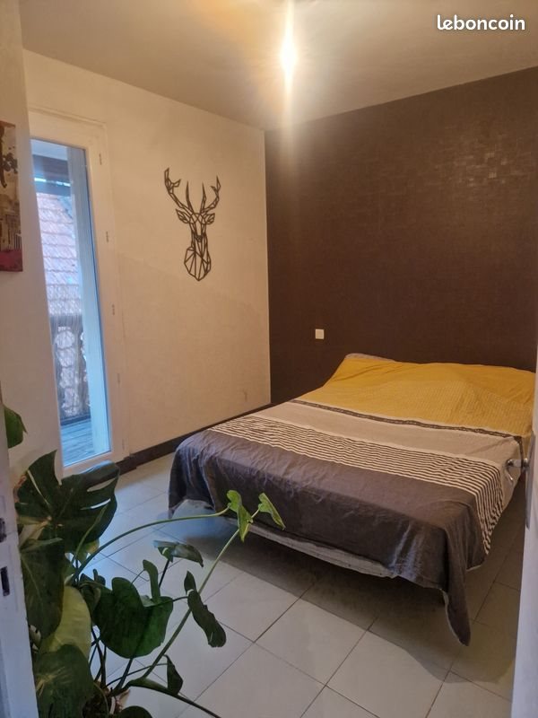 Maison à louer, 75m², Marcillac-Vallon