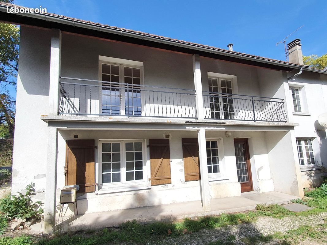 Maison à louer, 88m², Saint-Martial-de-Valette
