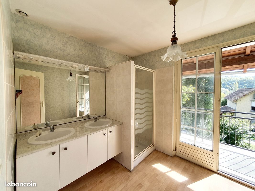Maison à louer, 88m², Saint-Martial-de-Valette