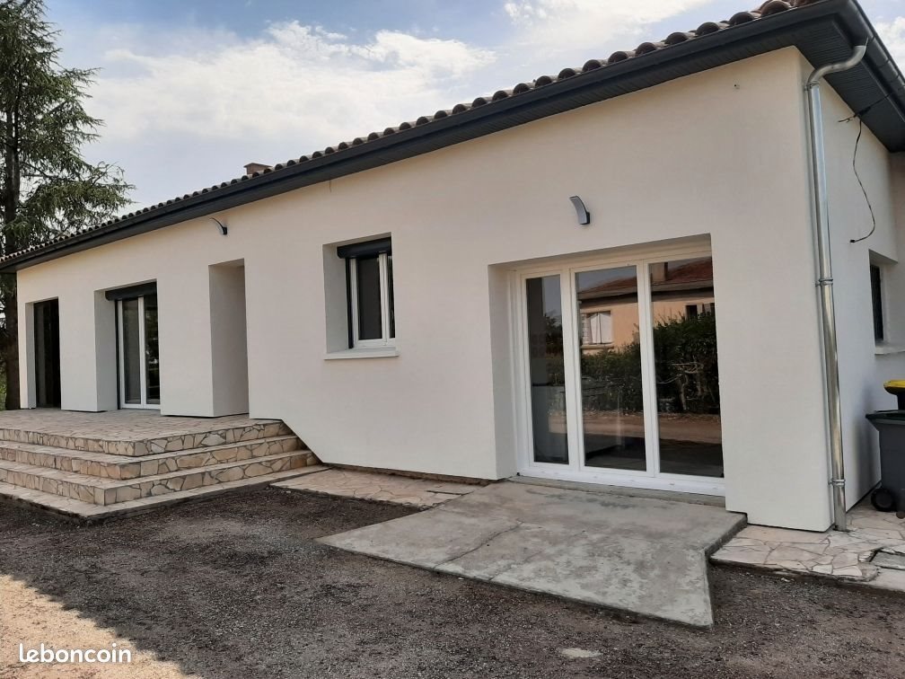 Maison à louer, 134m², Lavit