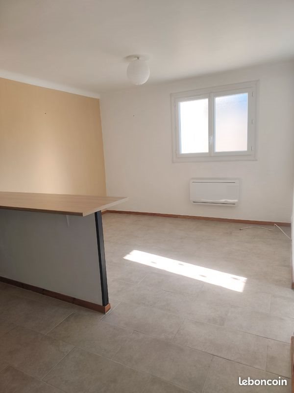 Appartement à louer, 48m², Oloron-Sainte-Marie