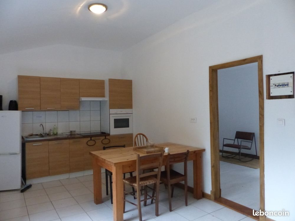 Maison à louer, 60m², Saissac