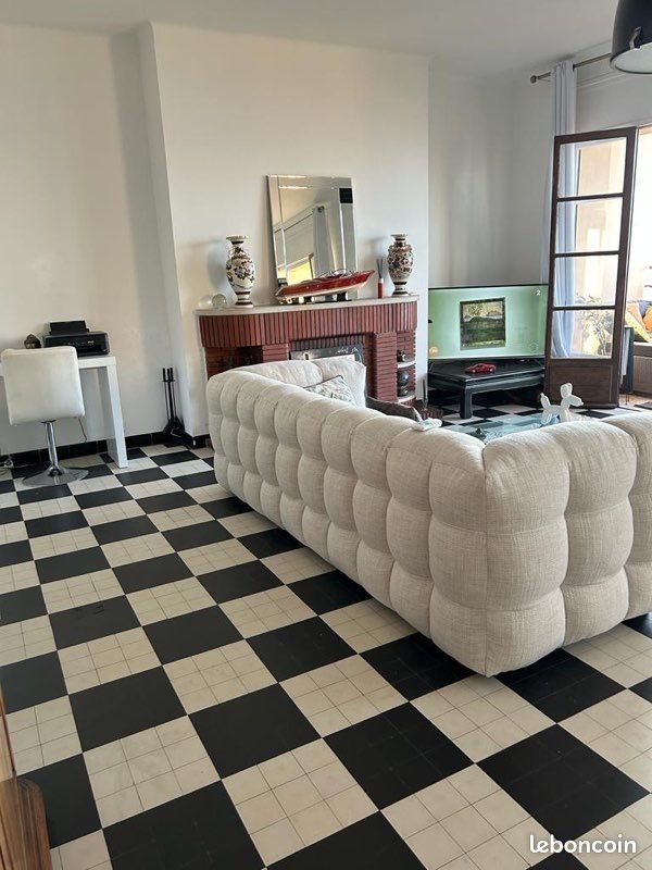 Appartement à louer, 80m², Ajaccio