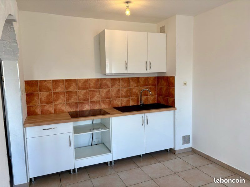 Appartement à louer, 40m², Sorgues