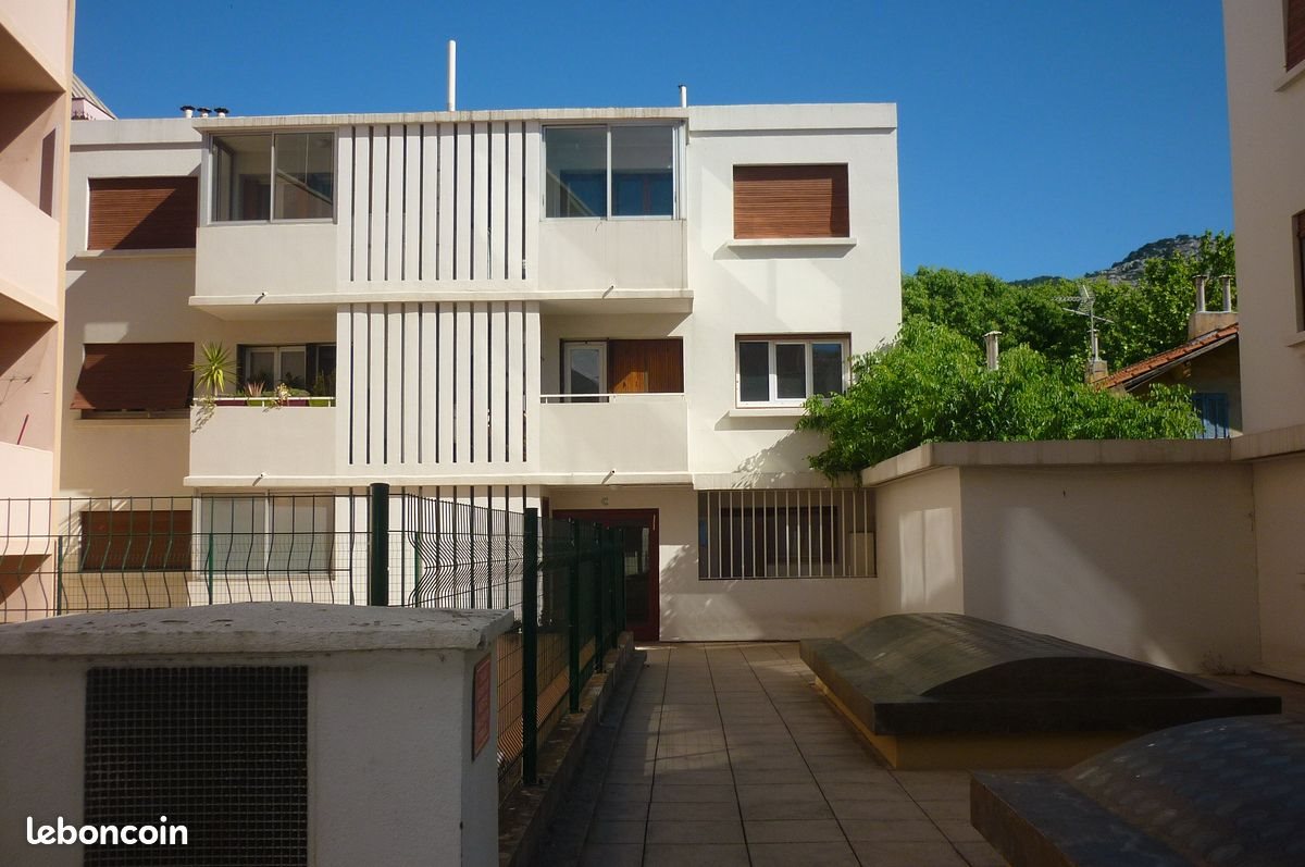 Appartement à louer, 62m², Toulon