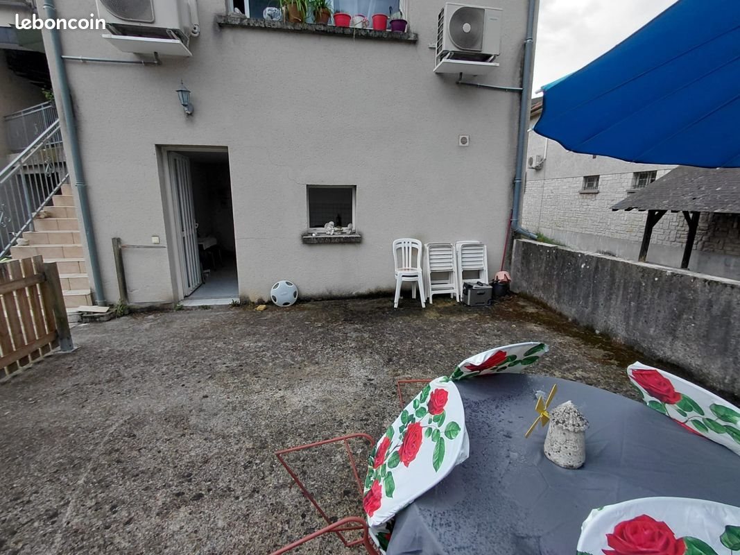 Appartement à louer, 35m², Saint-Céré