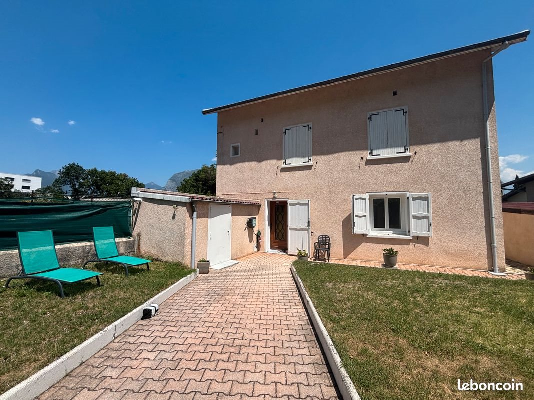 Maison à vendre, 103m², Fontaine
