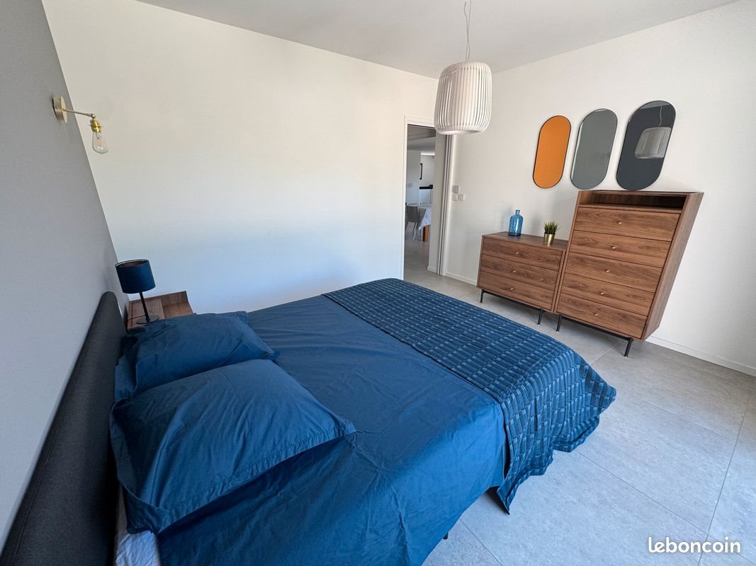 Maison à louer, 165m², Eguilles