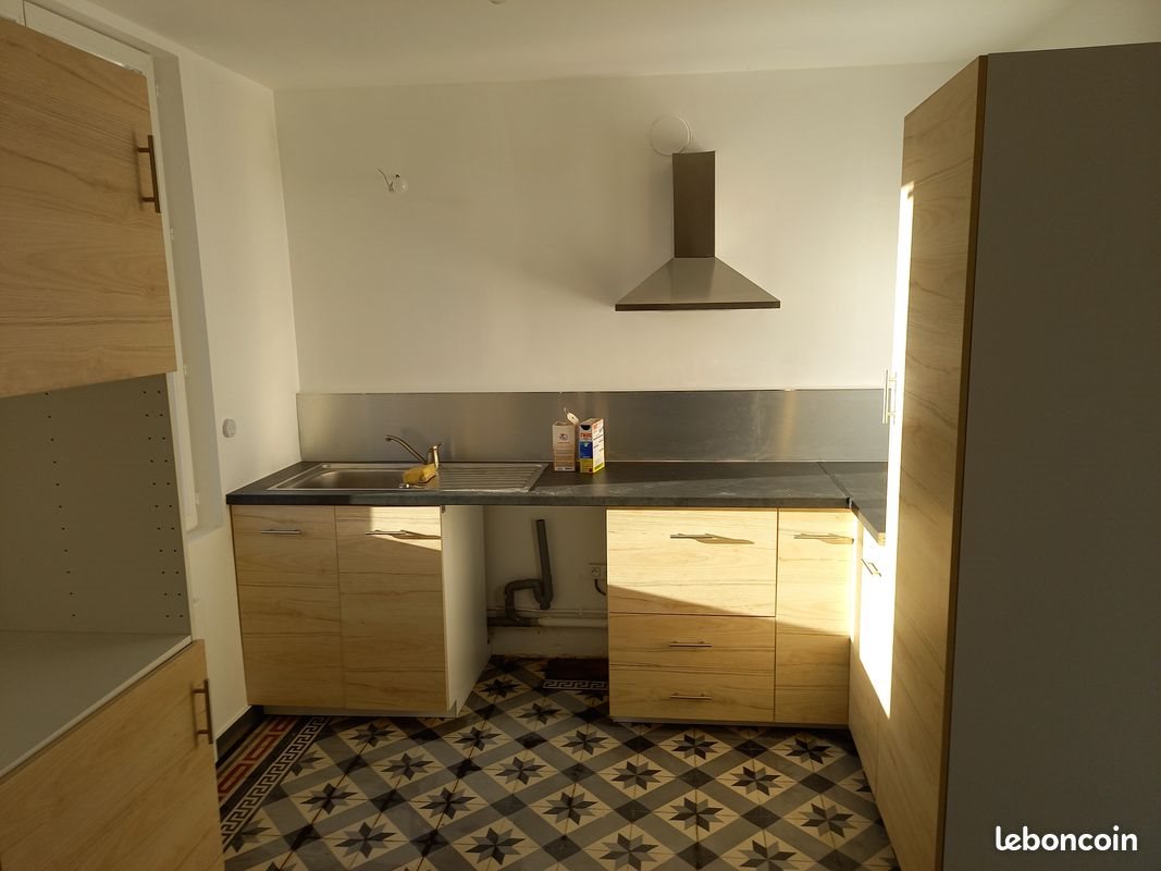 Maison à louer, 80m², Neuvy-sur-Barangeon