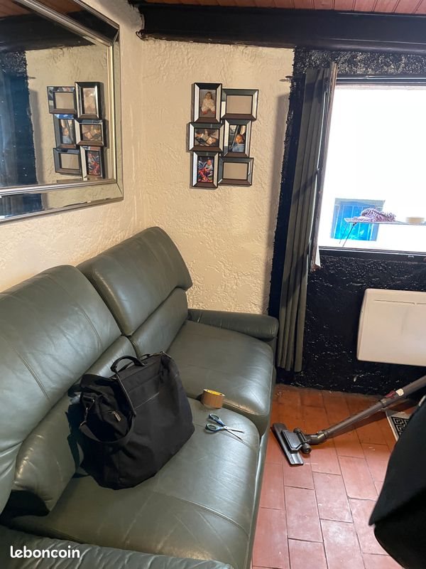 Appartement à louer, 14m², Trets