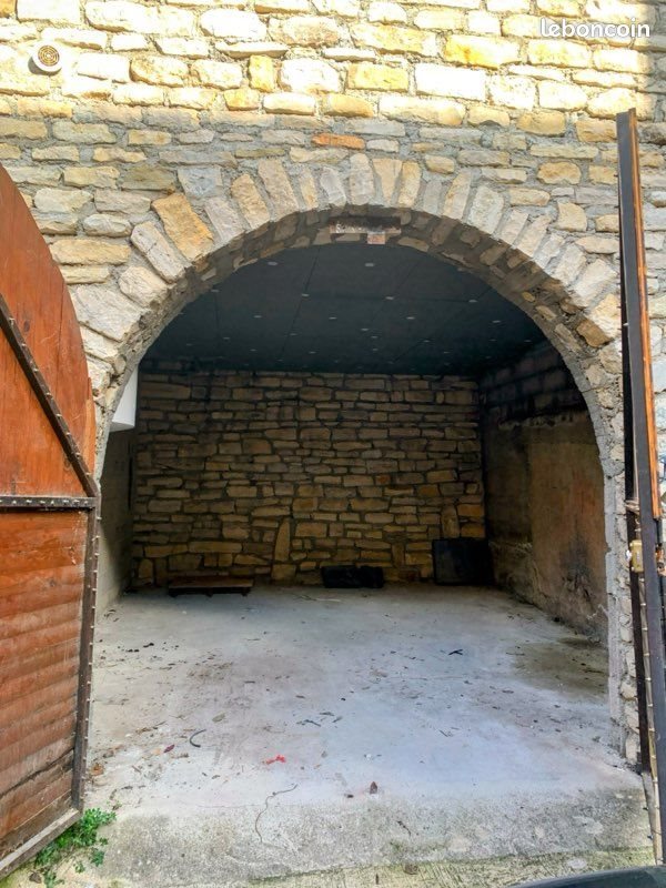 Appartement à louer, 38m², Vézénobres