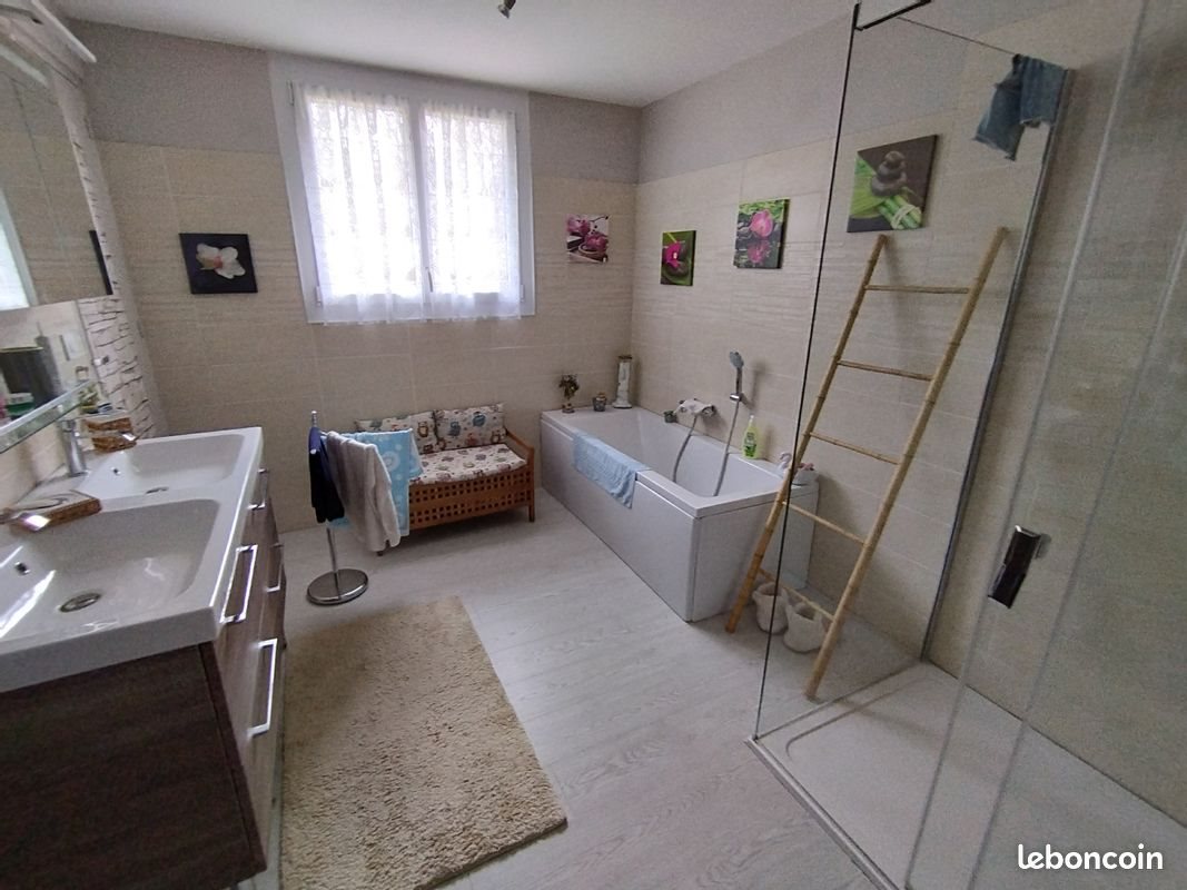 Maison à vendre, 163m², Milhac-de-Nontron