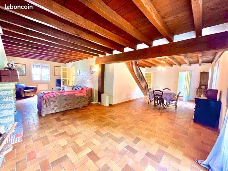 Maison à vendre, 191m², Bernouville