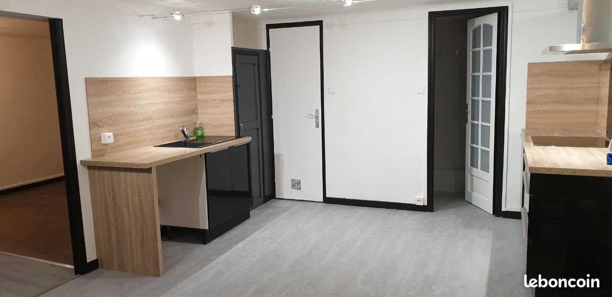 Appartement à louer, 43m², Eguilles