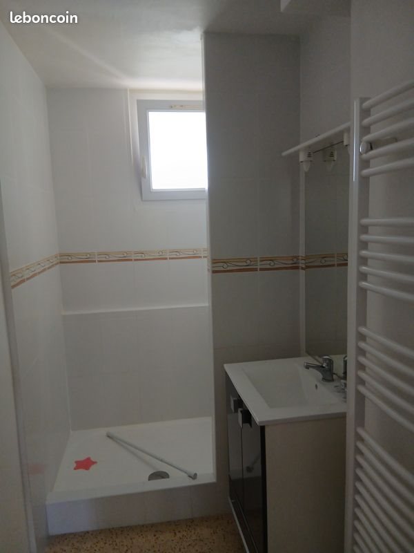 Appartement à louer, 65m², Nîmes