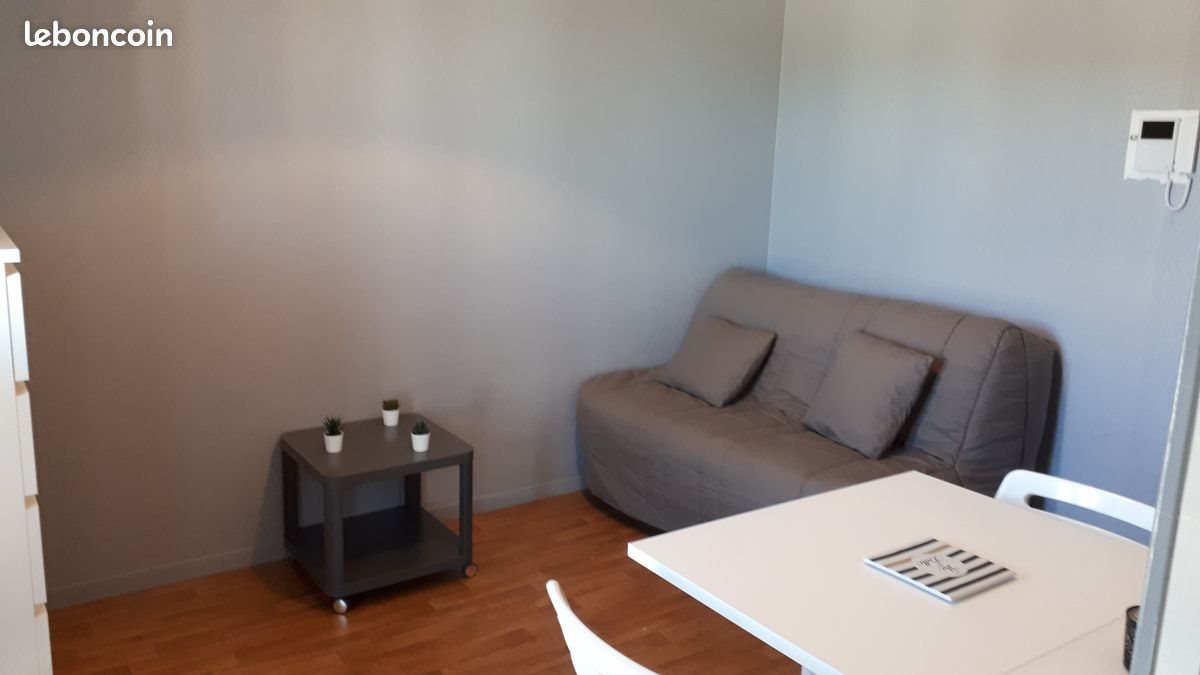 Appartement à louer, 17m², Le Neubourg