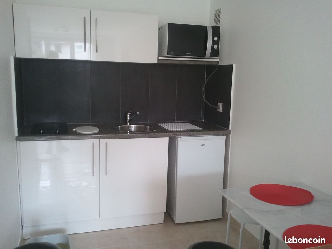 Appartement à louer, 20m², Brive-la-Gaillarde