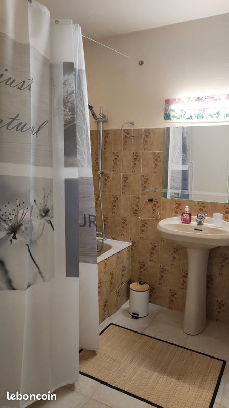 Appartement à louer, 35m², Fréjus