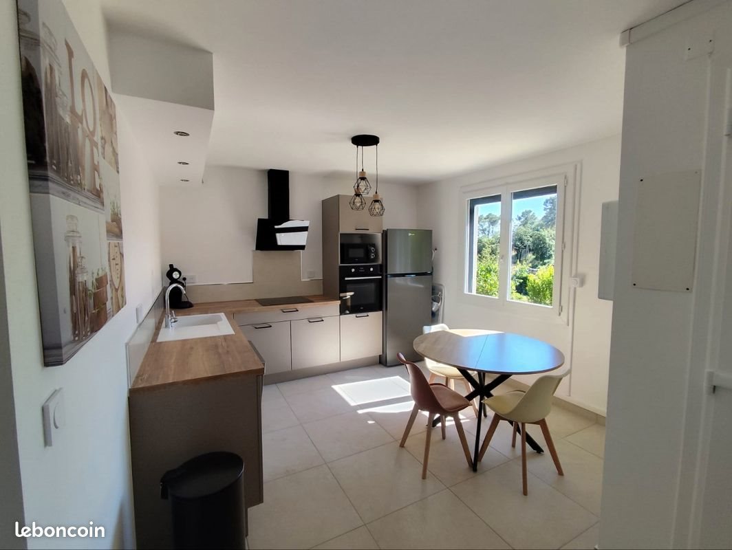 Appartement à louer, NaNm², Alès