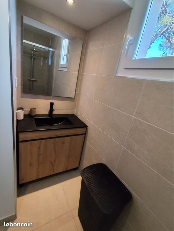 Appartement à louer, NaNm², Alès