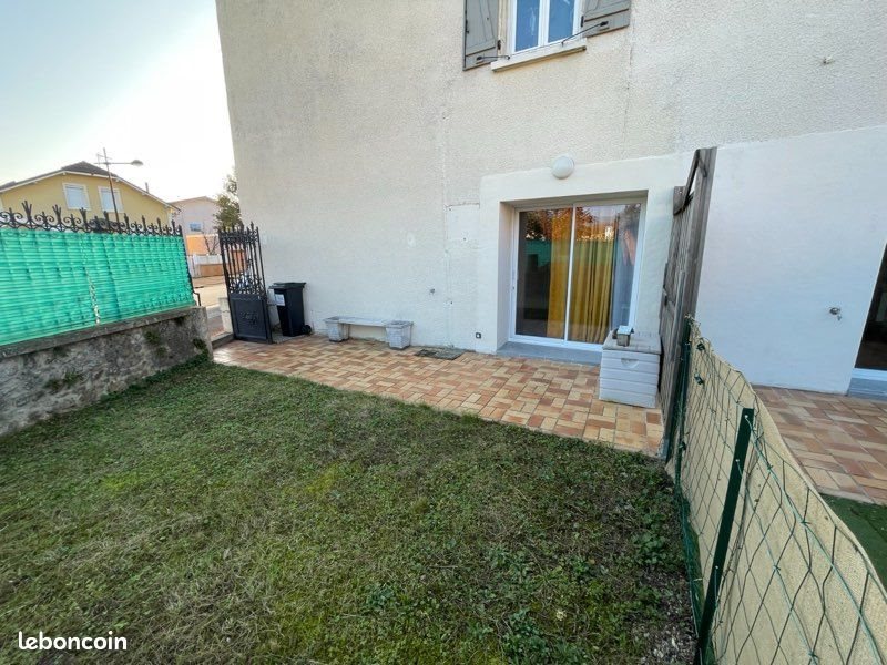 Appartement à louer, 40m², Saint-Denis-en-Bugey