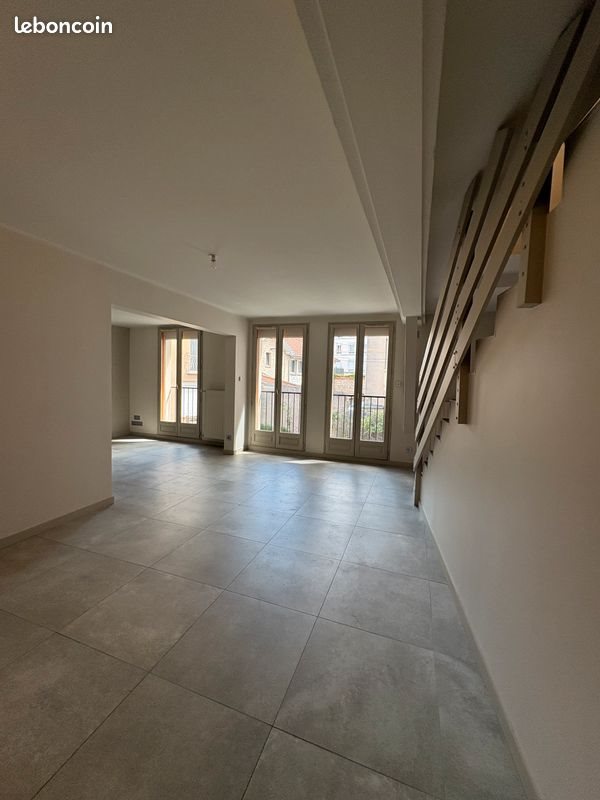 Appartement à louer, 84m², Besançon