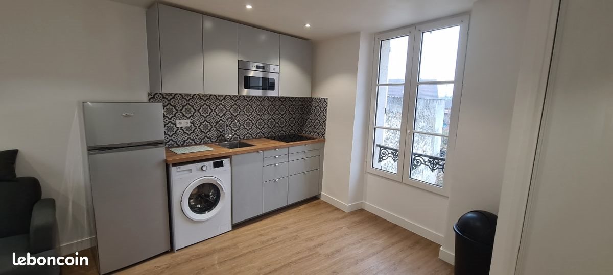 Appartement à louer, 25m², Le Coudray-Montceaux