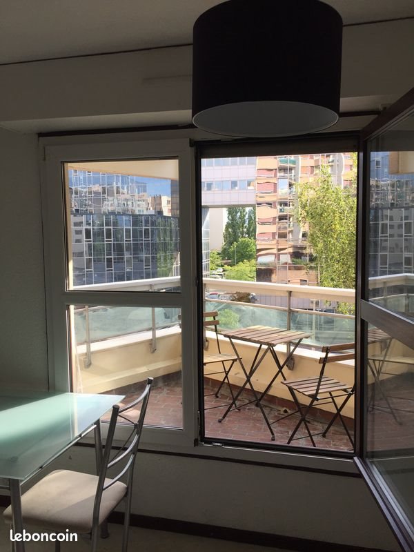 Appartement à louer, 40m², Cergy