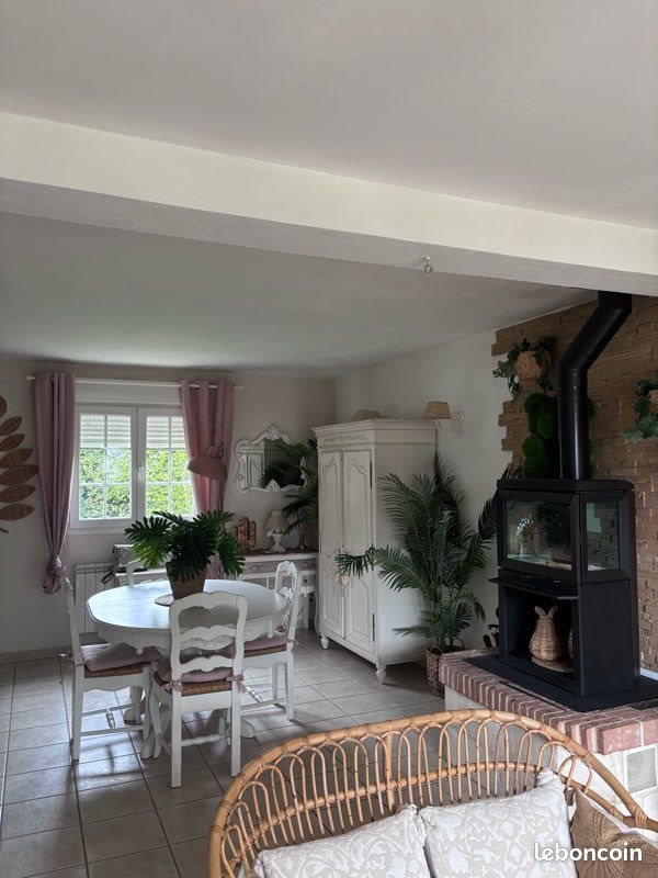 Maison à vendre, 135m², Etréville