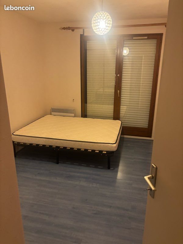 Appartement à louer, 69m², Publier