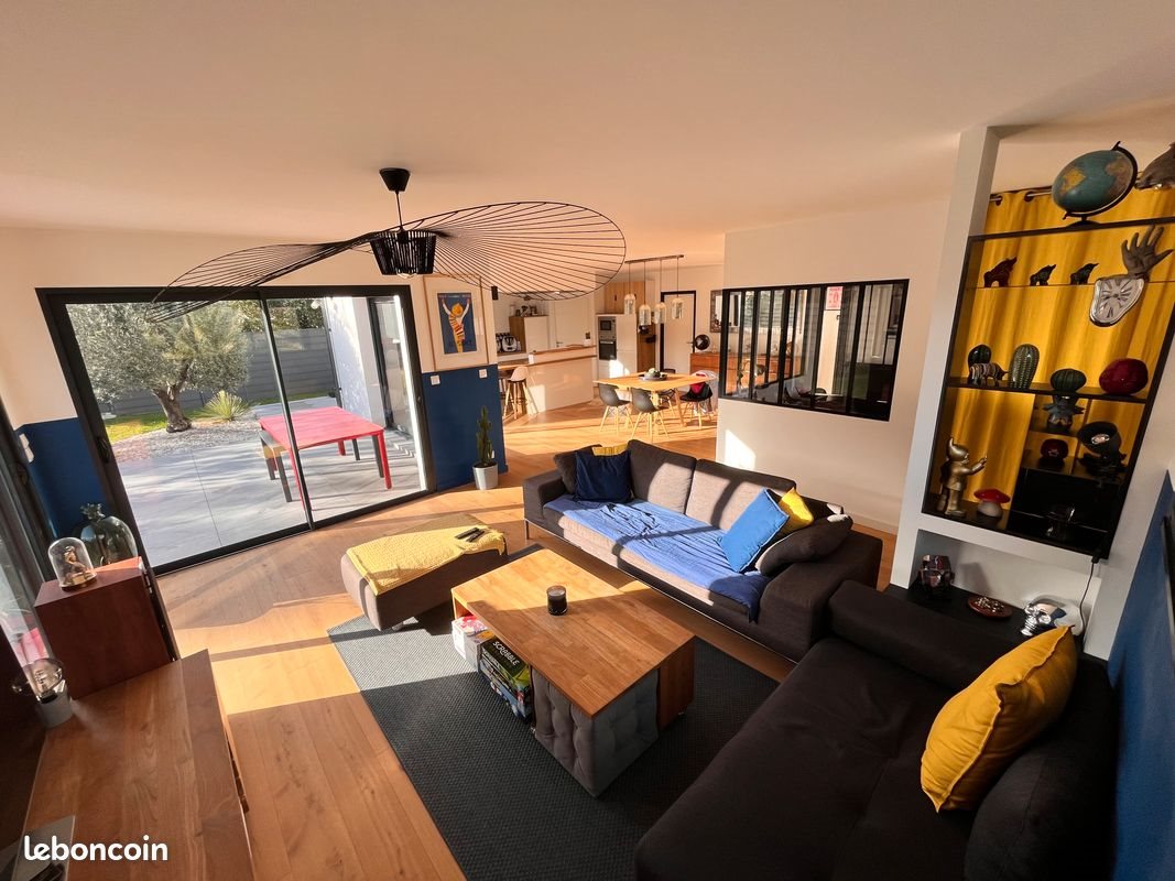 Maison à vendre, 127m², Saint-Etienne-de-Montluc