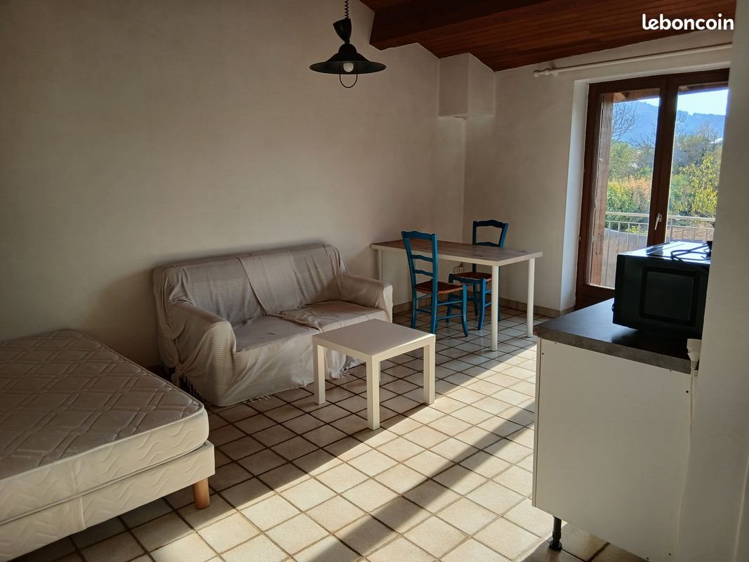 Appartement à louer, 26m², Saint-Péray