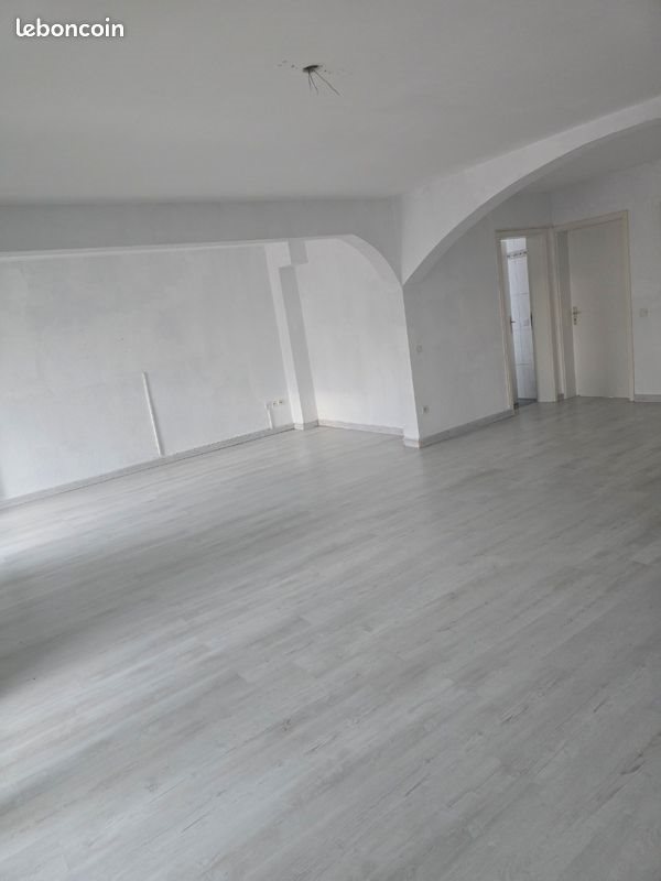 Appartement à louer, 87m², Carling