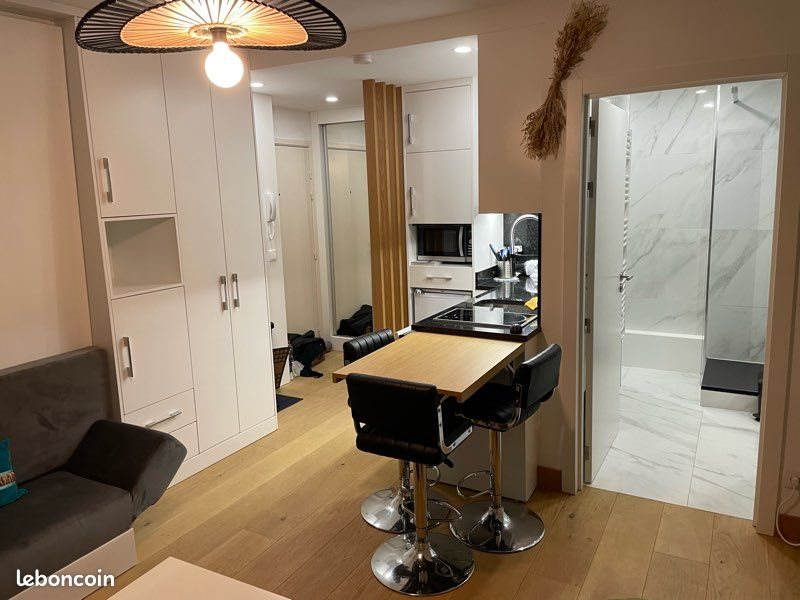 Appartement à louer, 24m², Châtillon