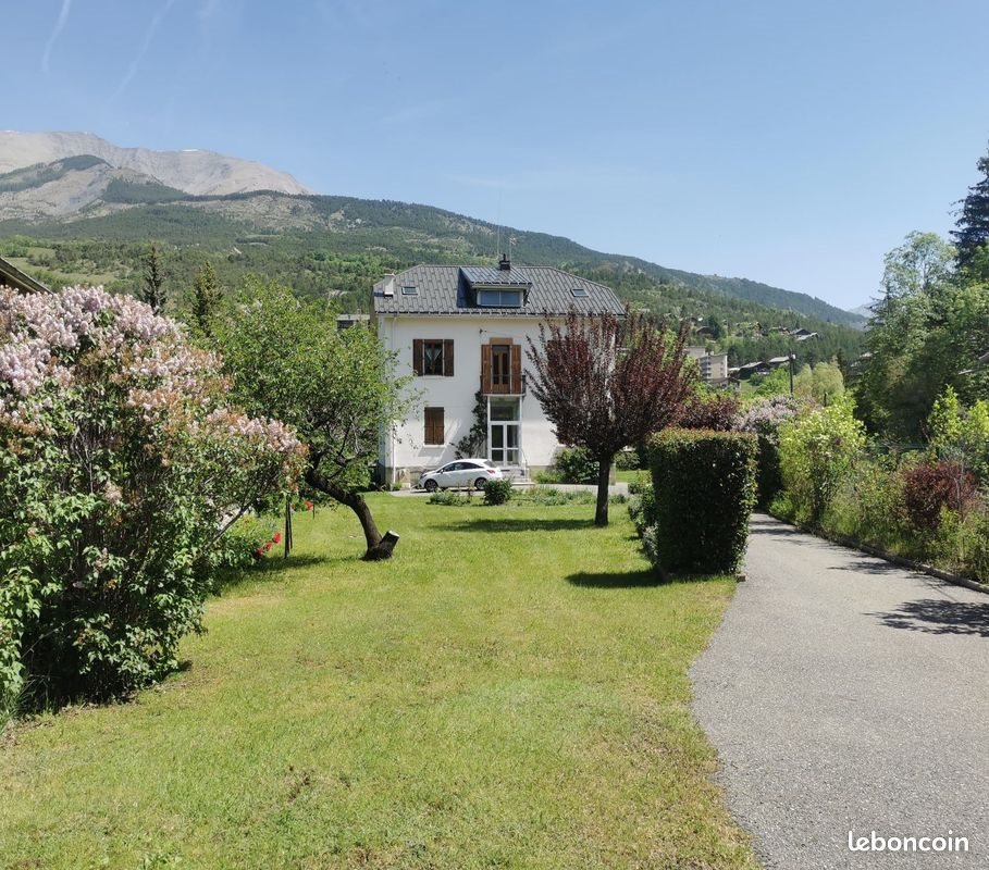 Maison à vendre, 243m², Barcelonnette