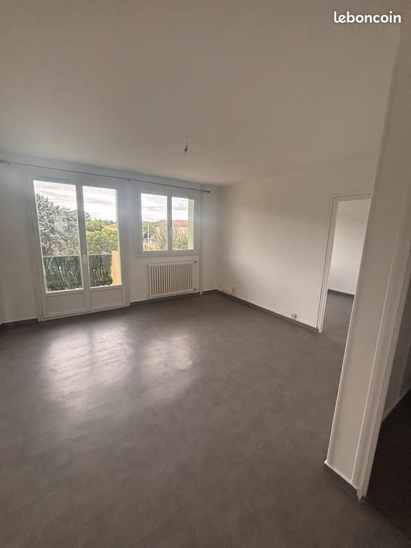 Appartement à louer, 60m², Orange